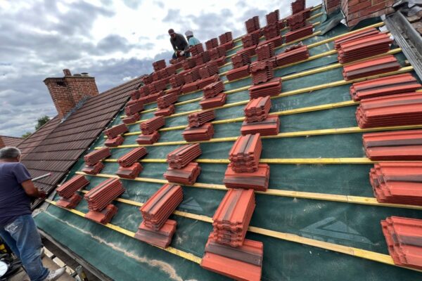 Roof Tiling Romiley